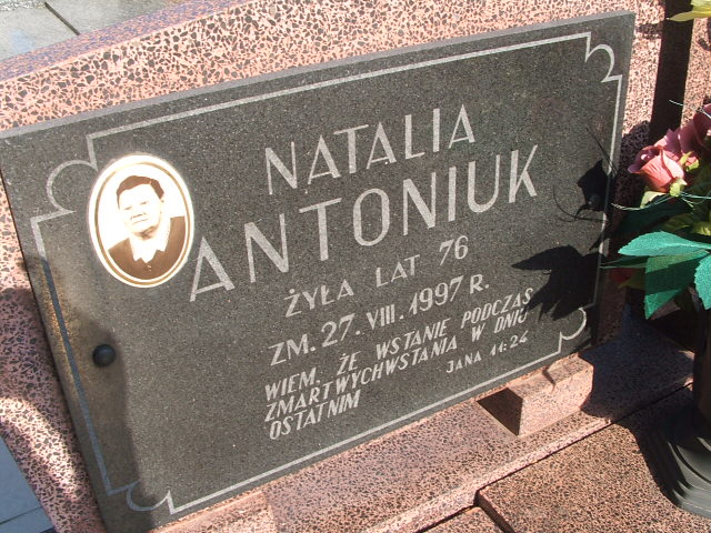 Natalia Antoniuk 1921 Bielsk Podlaski - Grobonet - Wyszukiwarka osób pochowanych